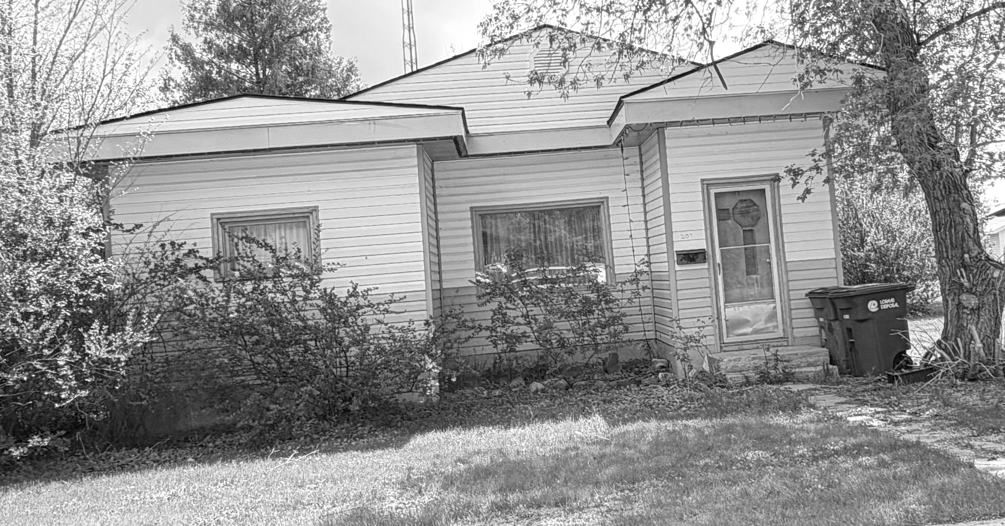 Collin Peterson�s house in Maryfield. Residents became concerned after they saw a youth at the house, who they say was brought from Ontario.<br />
